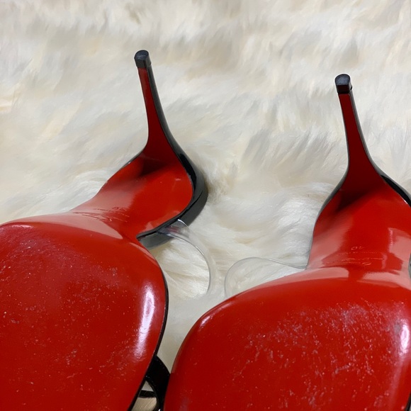 SOLD Christian Louboutin Sandals - Picture 9 of 11